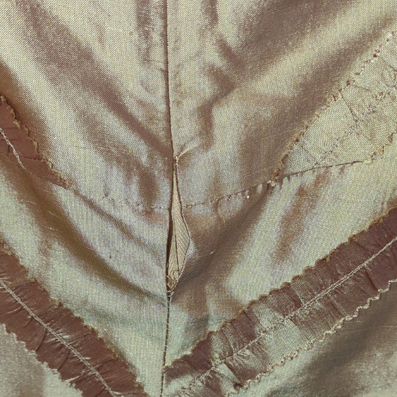 Nanette Lepore Y2K Girly Flirty Gold silk lace ruffle flare skirt Size 2 - Picture 7 of 8